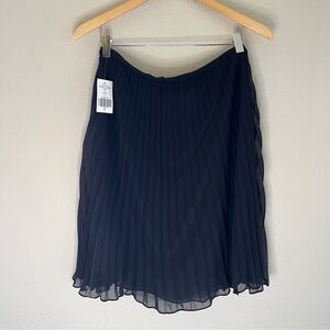 Tahari Arthur S. Levine Luxe Knee Length Pleated Semi-sheer Black Skirt Size 6